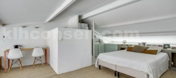 3 bedrooms House in Colombes, France No. 186899 4