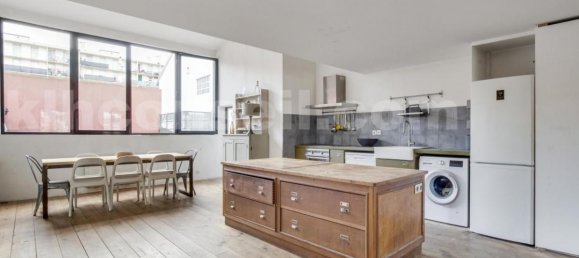 3 bedrooms House in Colombes, France No. 186899 7