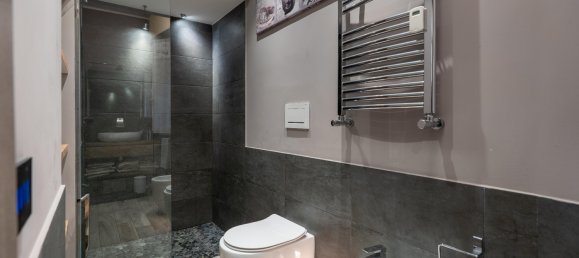 2 bedrooms Apartment in Genoa, Italy No. 328165 6