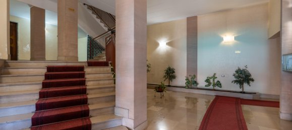 2 bedrooms Apartment in Genoa, Italy No. 328165 8