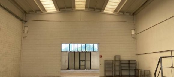 1-Zimmer Lagerhaus in Usmate Velate, Italy, Nr. 265413 38