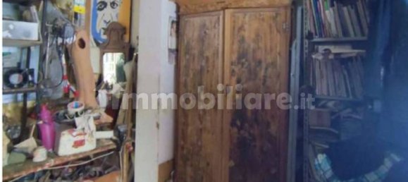 1 room Commercial property in Assisi, Italy No. 287390 14