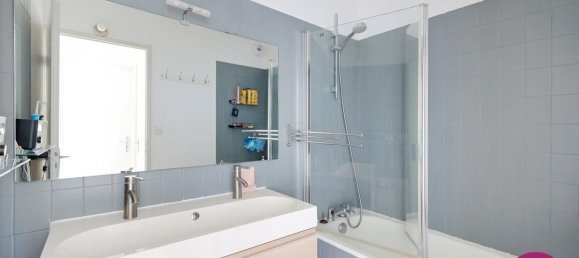 Apartamento de 4 dormitorios en Montreuil, France No. 327085 12