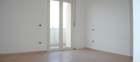 3غرفة شقة في Roseto degli Abruzzi, Italy رقم 4739 5