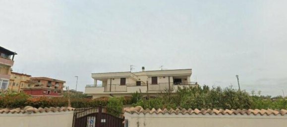 5-Zimmer Wohnung in Pomezia, Italy, Nr. 192037 3