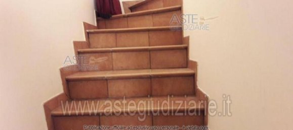 5-Zimmer Wohnung in Pomezia, Italy, Nr. 192037 4