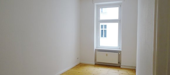 2 rooms Apartment in Friedrichshain, Germany No. 14965 4