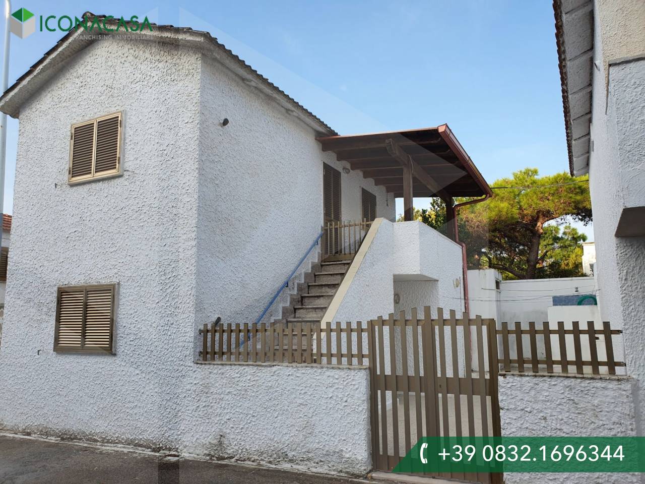 4-Zimmer Hotel in Ortelle, Italy, Nr. 27003