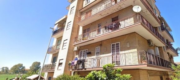 4 rooms Apartment in Rome, Italy No. 200854 16