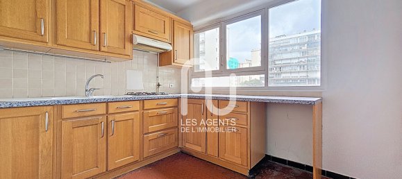 2 bedrooms Apartment in Asnieres-sur-Seine, France No. 126539 5