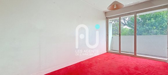 2 bedrooms Apartment in Asnieres-sur-Seine, France No. 126539 3