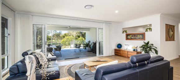 4 غرف نوم منزل في Banksia Beach, Australia رقم 766 3