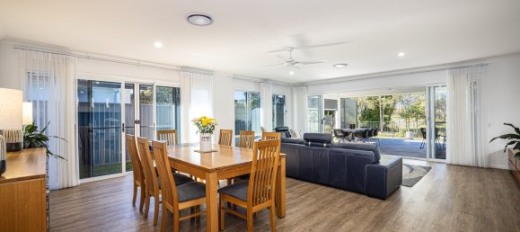 4 غرف نوم منزل في Banksia Beach, Australia رقم 766 9