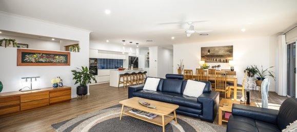 4 غرف نوم منزل في Banksia Beach, Australia رقم 766 12