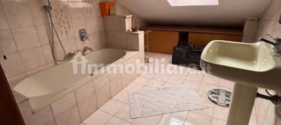 3 Schlafzimmer Wohnung in Lesmo, Italy, Nr. 237290 10