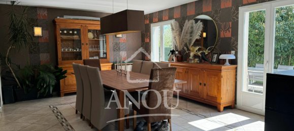 5 chambres Maison à Yèvres, France No. 269627 2