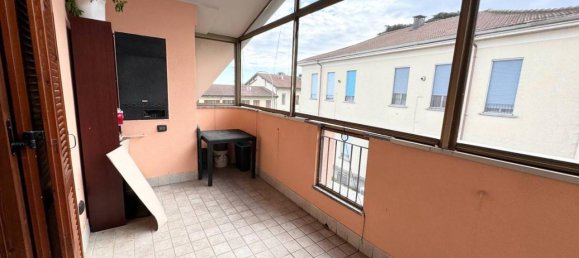 Ático de 3 habitaciónes en Cisliano, Italy No. 42631 7