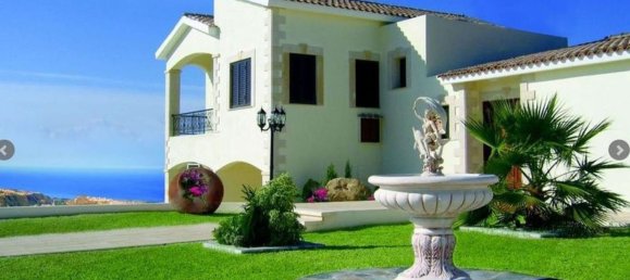 3 bedrooms Villa in Kouklia, Cyprus No. 31737 3