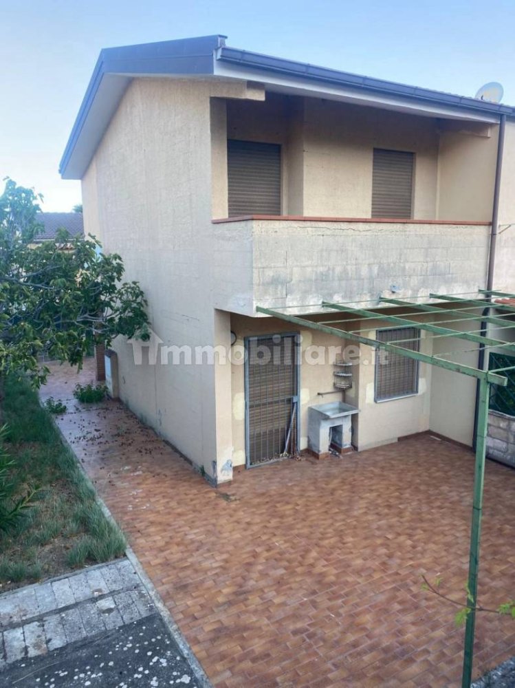 2 Schlafzimmer Wohnung in Fiumefreddo Bruzio, Italy, Nr. 304958