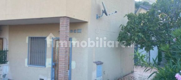 2 Schlafzimmer Wohnung in Fiumefreddo Bruzio, Italy, Nr. 304958 2