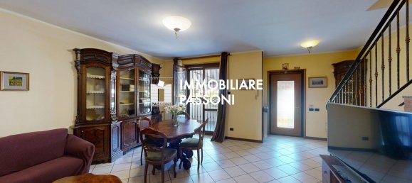 5 bedrooms Apartment in Solbiate Olona, Italy No. 361308 6