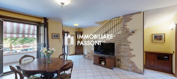 5 bedrooms Apartment in Solbiate Olona, Italy No. 361308 3