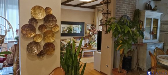 2 bedrooms Apartment in Carrara, Italy No. 45479 5