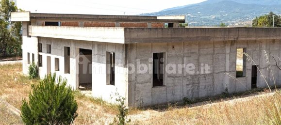 Almacén de 1 habitación en Castrovillari, Italy No. 169238 2