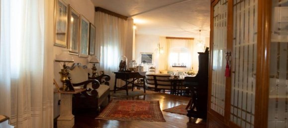 9 bedrooms Villa in Pescara, Italy No. 166520 20