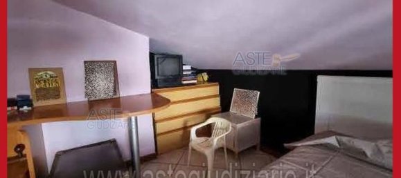 5 bedrooms Apartment in Rome, Italy No. 330850 11