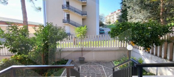 Casa de 8 divisões em Spoltore, Italy N.º 29346 8