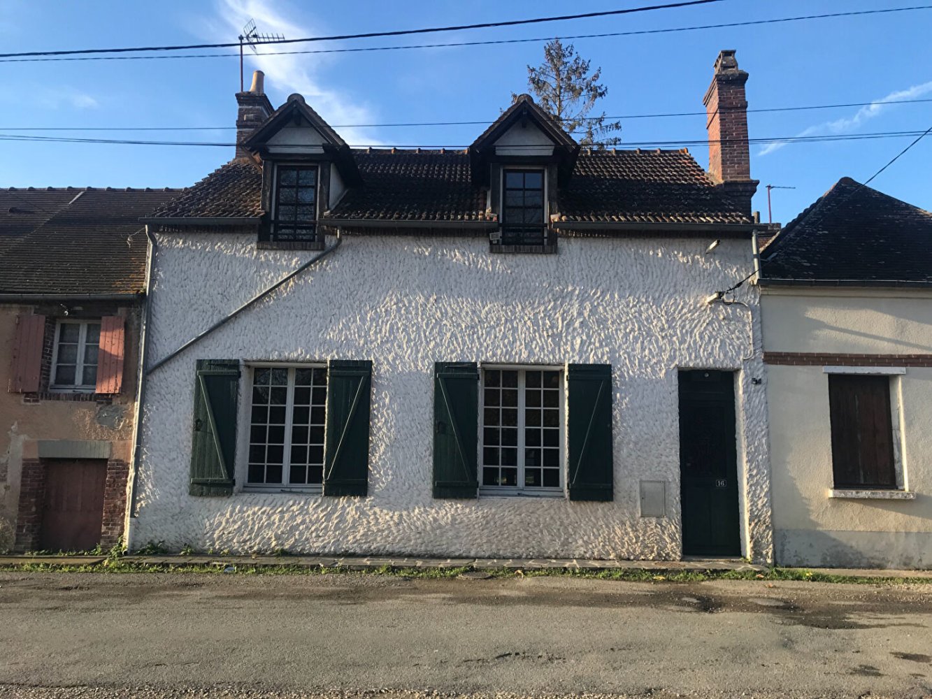 Casa T4 em Saint-Lubin-des-Joncherets, France N.º 55959