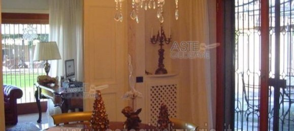 7 rooms Duplex in Rome, Italy No. 194522 8