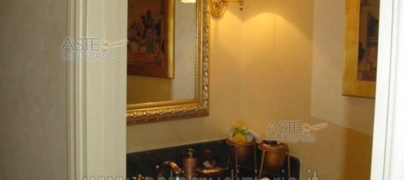 7 rooms Duplex in Rome, Italy No. 194522 5