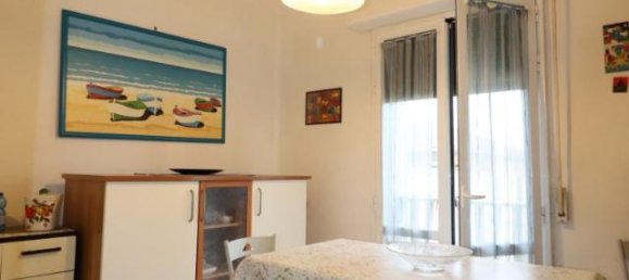 5 rooms Apartment in Montevarchi, Italy No. 236664 25