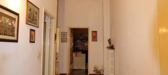 5 rooms Apartment in Montevarchi, Italy No. 236664 23
