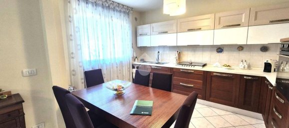 2 chambres Appartement à Foggia, Italy No. 271454 6