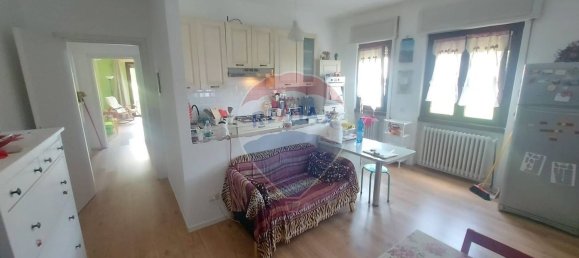 5 rooms House in Cuvio, Italy No. 287615 7