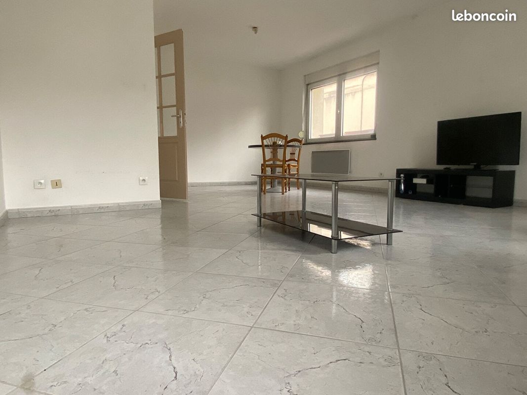 Dúplex de 3 dormitorios en Dombasle-sur-Meurthe, France No. 49935