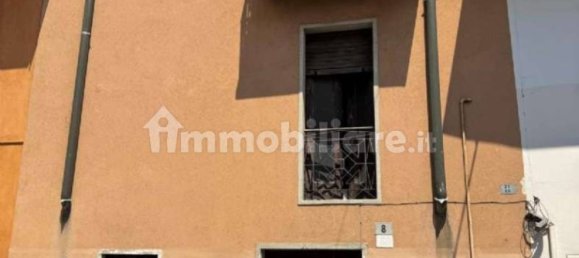 4 bedrooms House in Urgnano, Italy No. 259881 3