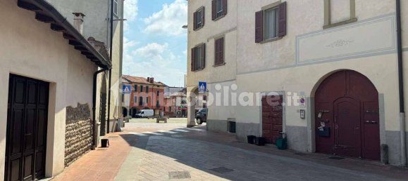 4 bedrooms House in Urgnano, Italy No. 259881 13