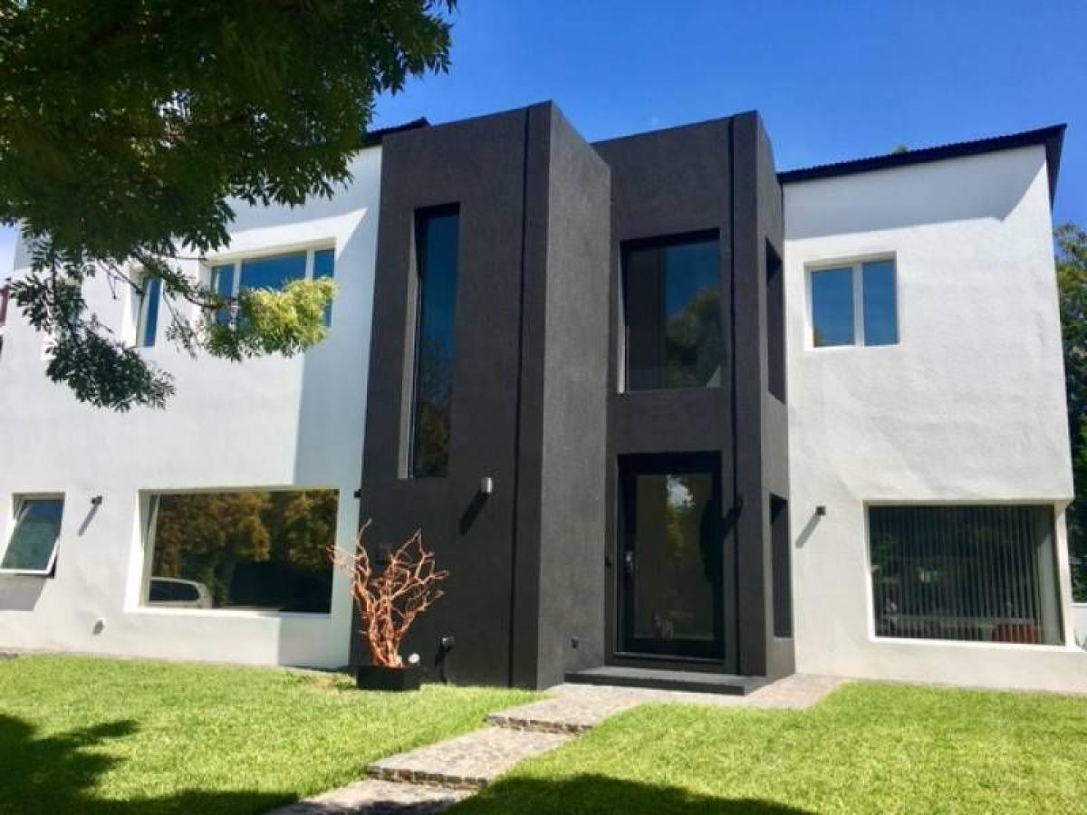 4 bedrooms House in Escobar, Argentina No. 63357