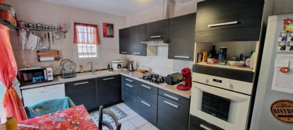 Villa de 3 dormitorios en Prades, France No. 284356 5