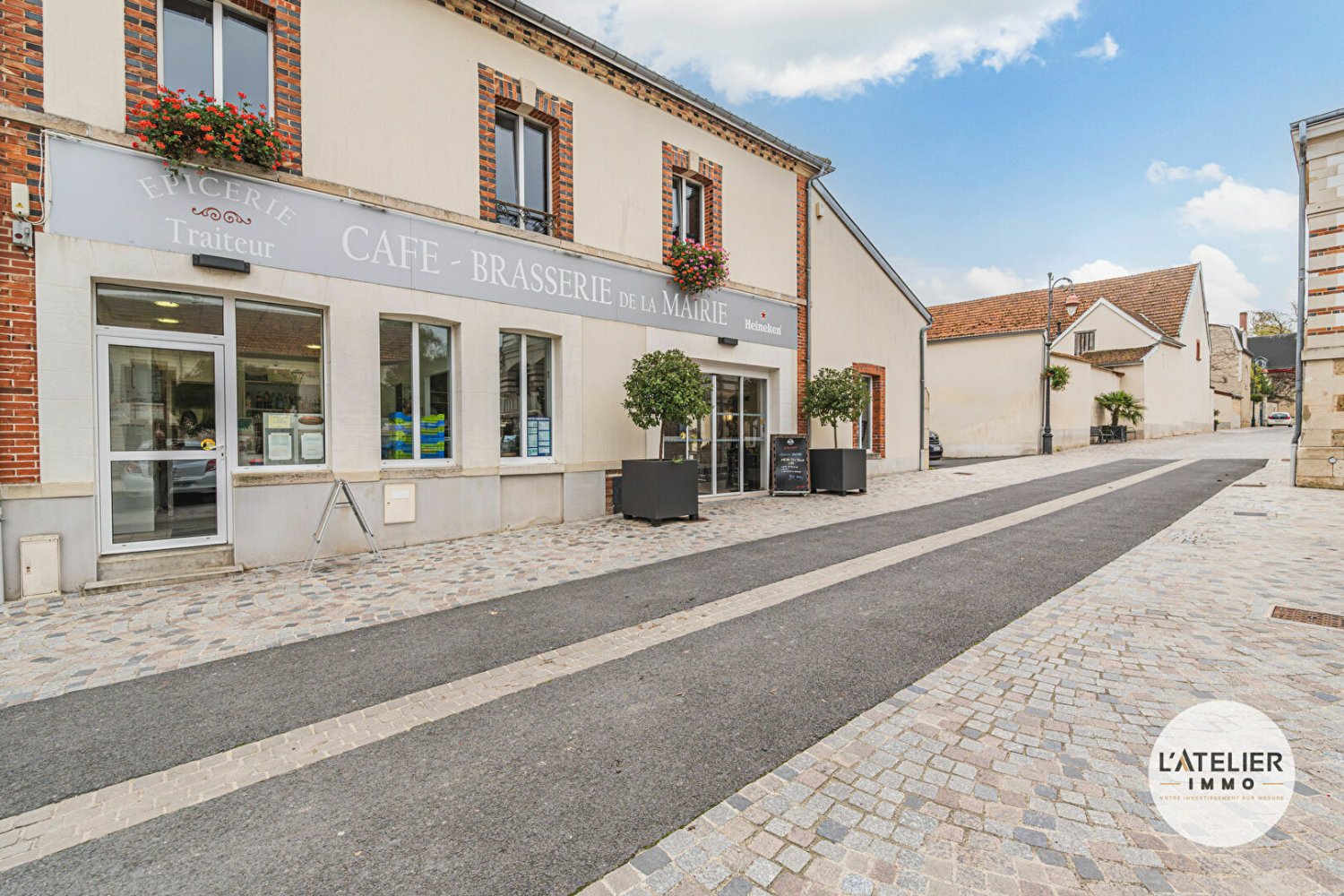 Imóvel comercial em Oiry, France N.º 158792