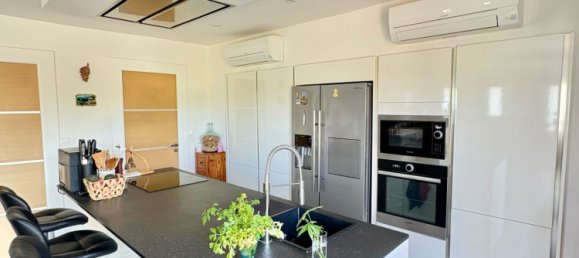 4 Schlafzimmer Villa in Pietrosella, France, Nr. 320018 2