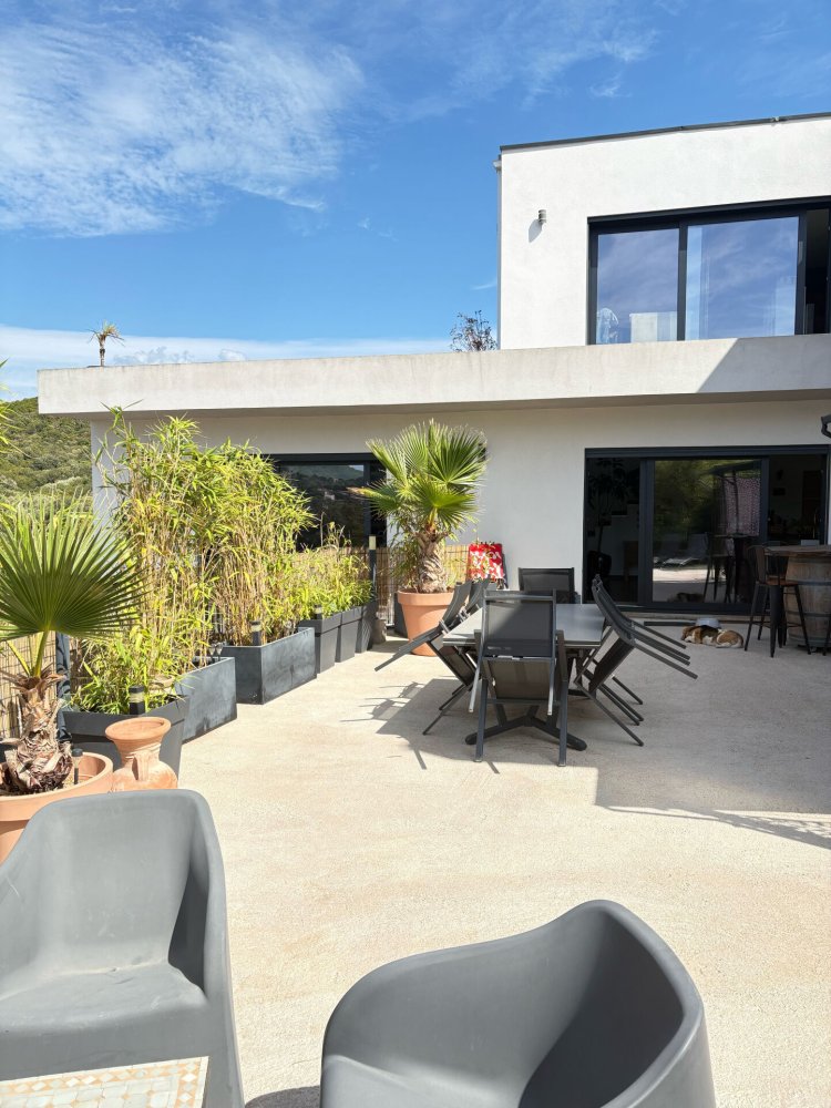 4 Schlafzimmer Villa in Pietrosella, France, Nr. 320018