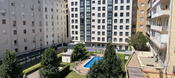 6 bedrooms Apartment in Madrid, Spain No. 167209 6