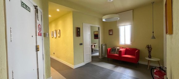 6 bedrooms Apartment in Madrid, Spain No. 167209 7