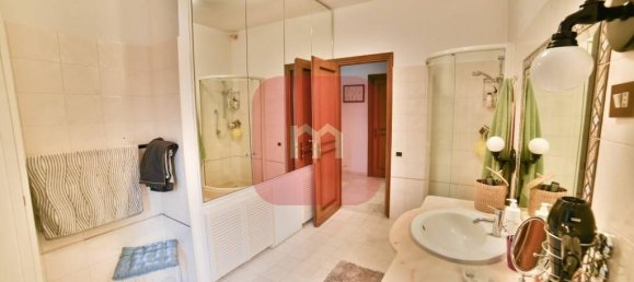 4-Zimmer Villa in Gallicano nel Lazio, Italy, Nr. 30940 22