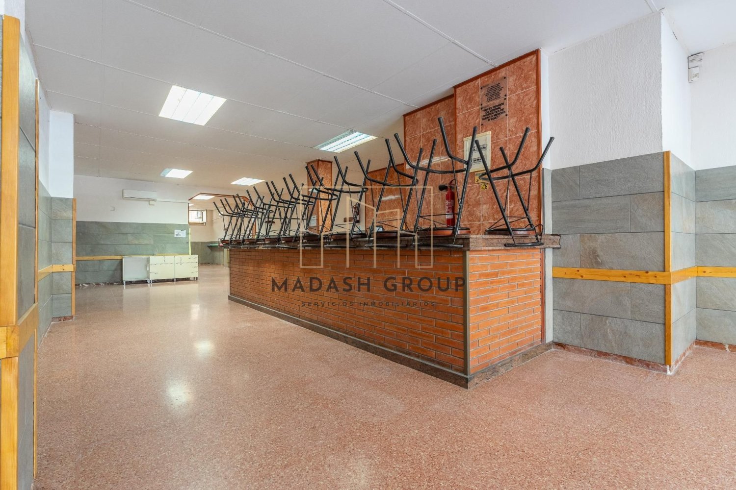 Gewerbliche Immobilie in Tarragona, Spain 158m², Nr. 139023